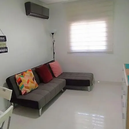 Modern Spacious In Center Of Apartment Malaga